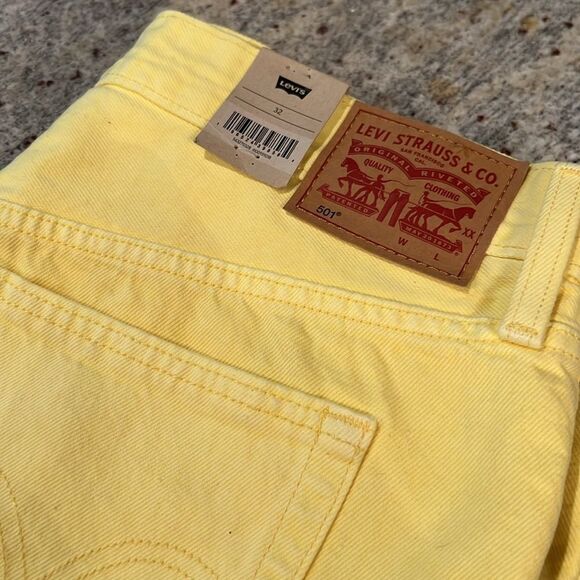 NWT Levi's Women's 501 Original Shorts 32 - Picture 4 of 5